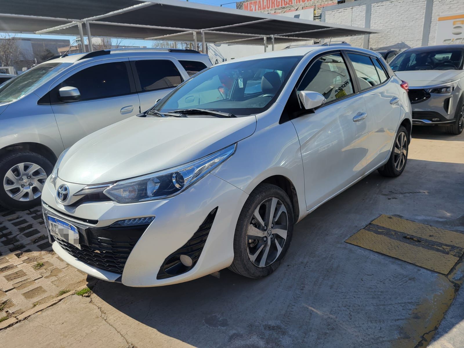 Yaris 2021 1
